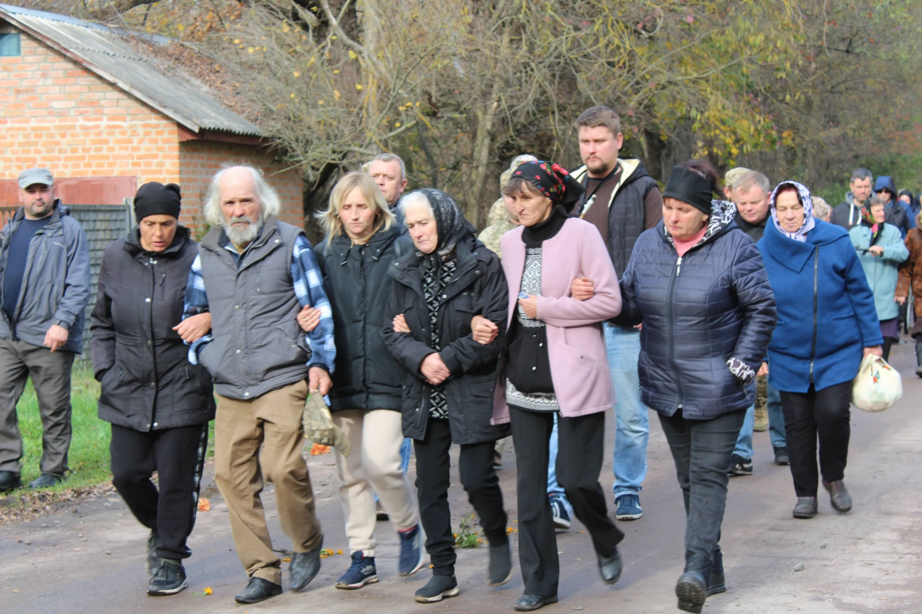 У Семенівці попрощалися з Юрієм Смущенком, який понад півтора року вважався зниклим безвісти