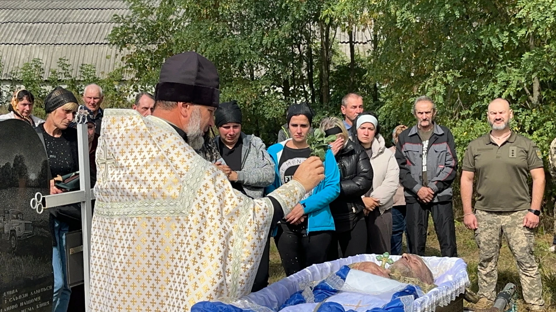 У Куковичах провели в останню земну дорогу захисника Віктора Голумбієвського