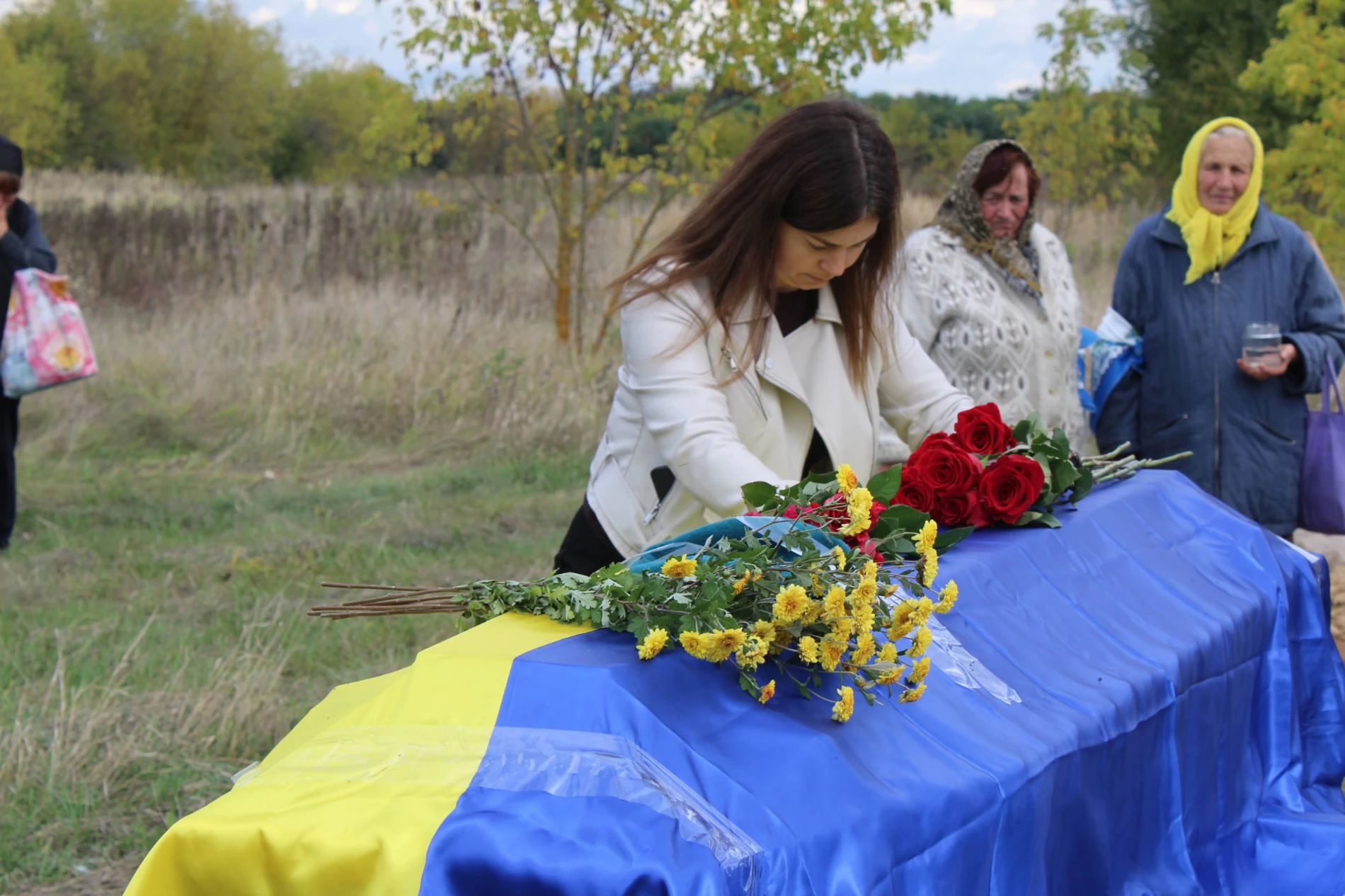 Менська громада попрощалася з Героєм Олександром Кардашовим