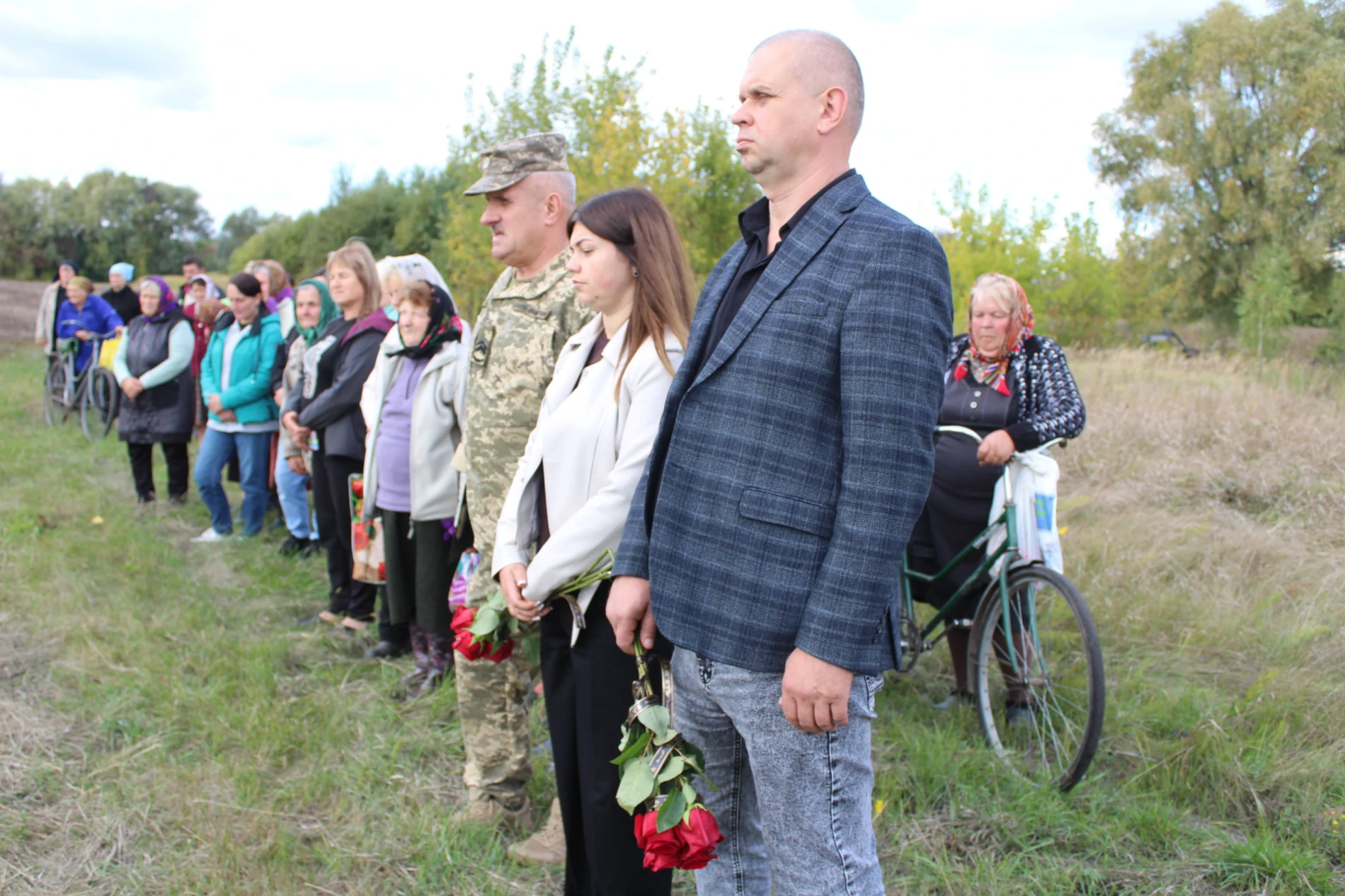 Менська громада попрощалася з Героєм Олександром Кардашовим