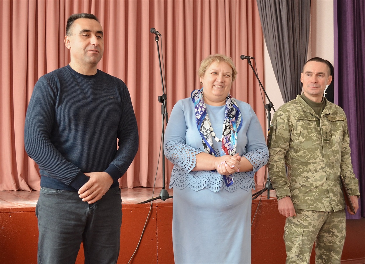 Призовників вітають представники влади