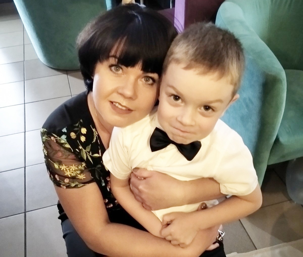 Щоразу, коли вдається побачитися, Максимко демонструє бабусі з дідусем, наскільки подорослішав від моменту їхньої останньої зустрічі