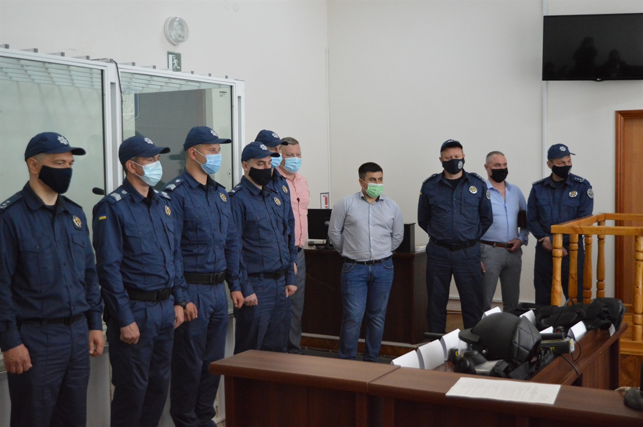 Під час урочистого прийняття суду під охорону
