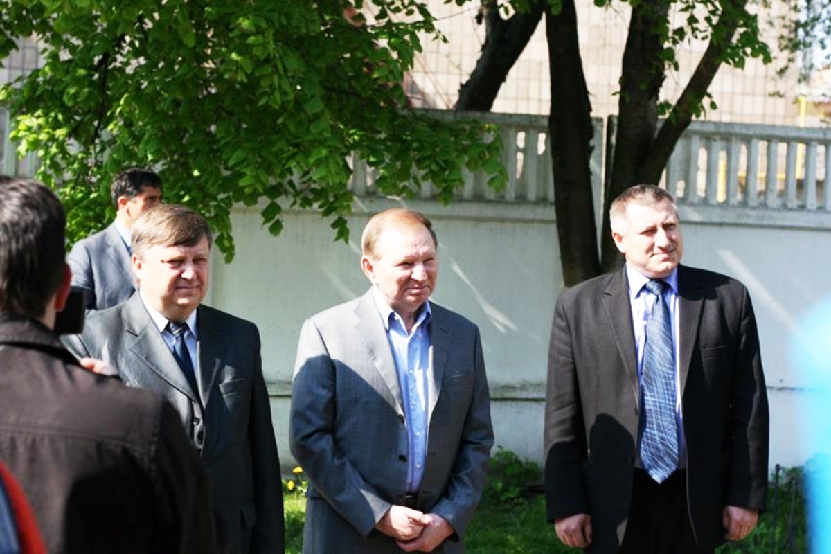 Леонід Кучма 2014 року відвідав Мену вже в статусі екс-президента