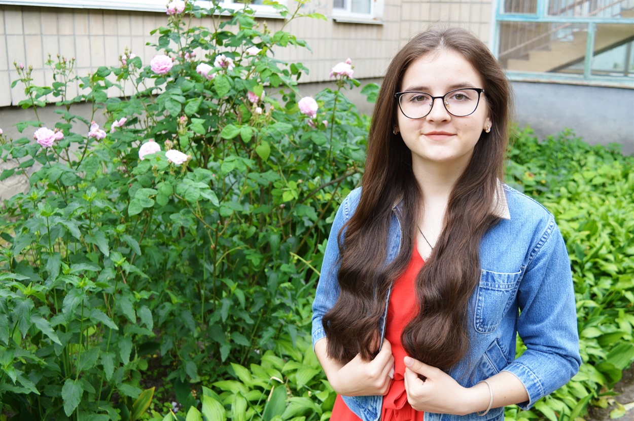 Колись випускники їй здавалися великими й крутими. Нині, коли сама закінчила школу, Марія так не думає