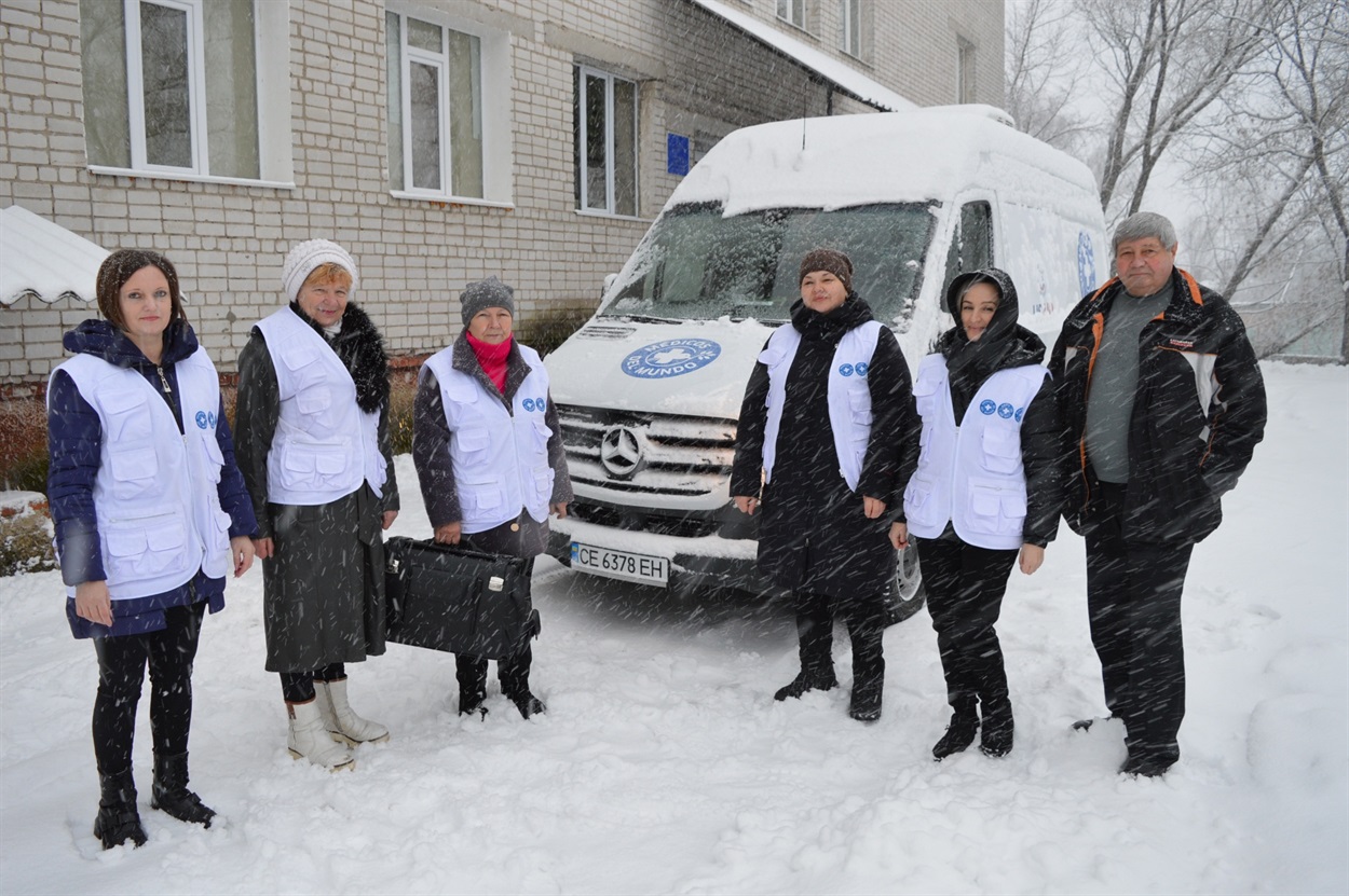 Мобільна бригада виїжджає в села за будь-якої погоди