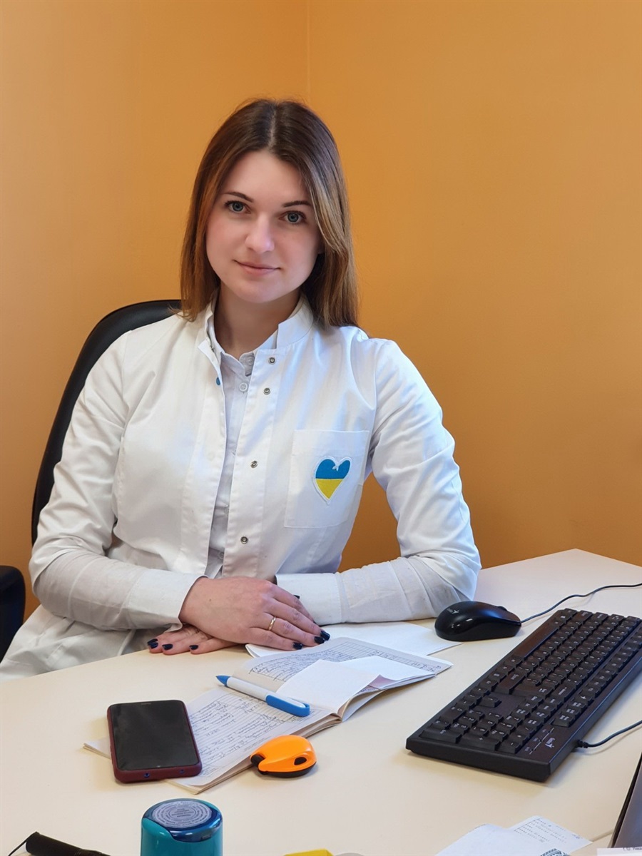 Наталія Михайлівна приймає щоденно в будні дні, по вівторках - на виїзді в Перелюбі