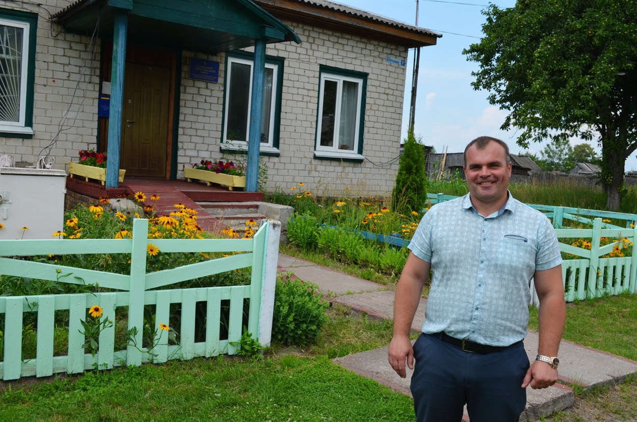 Староста Юрій Аполон працює в селі третій рік