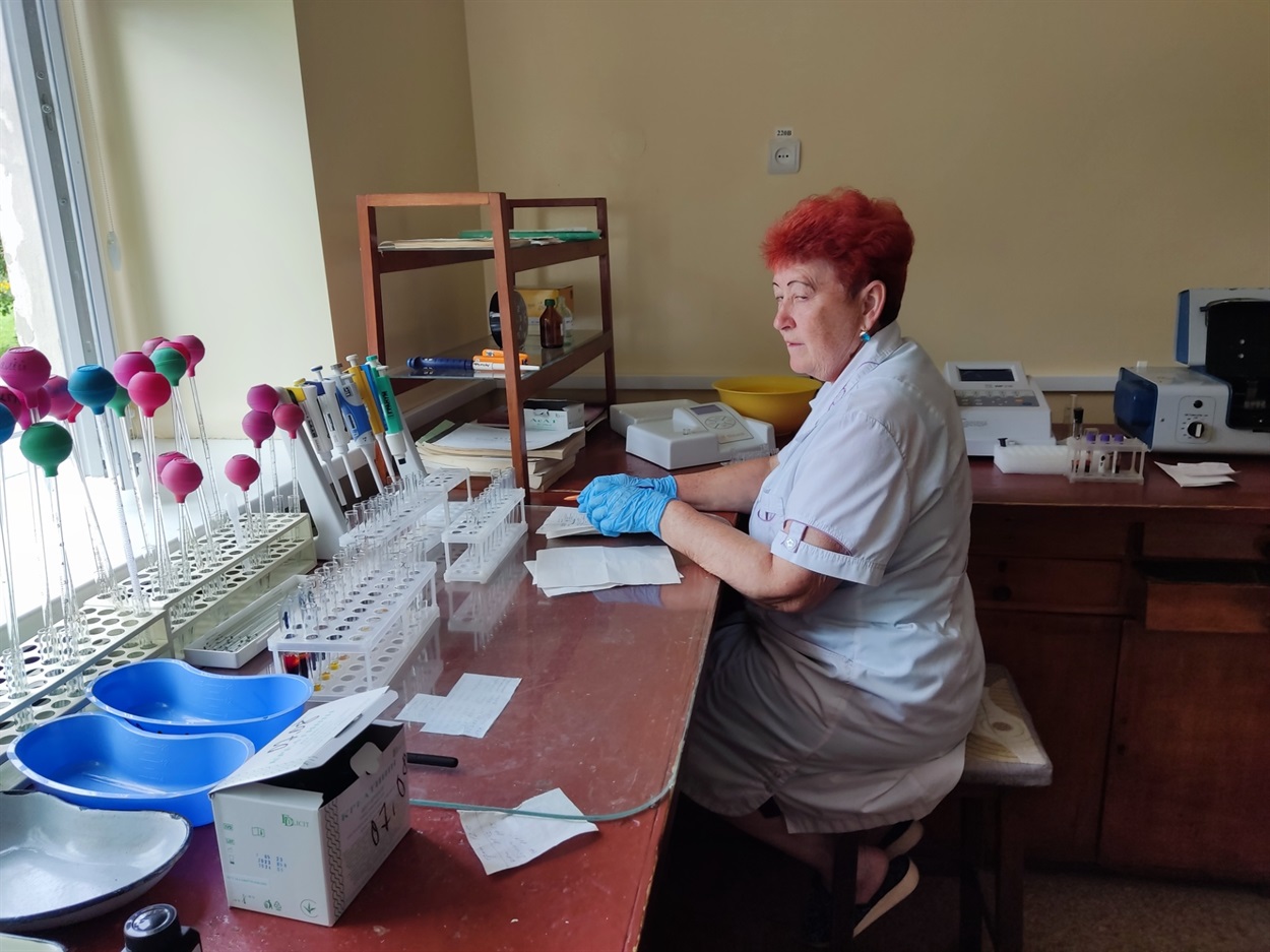 У лабораторному кабінеті Сосницької лікарні