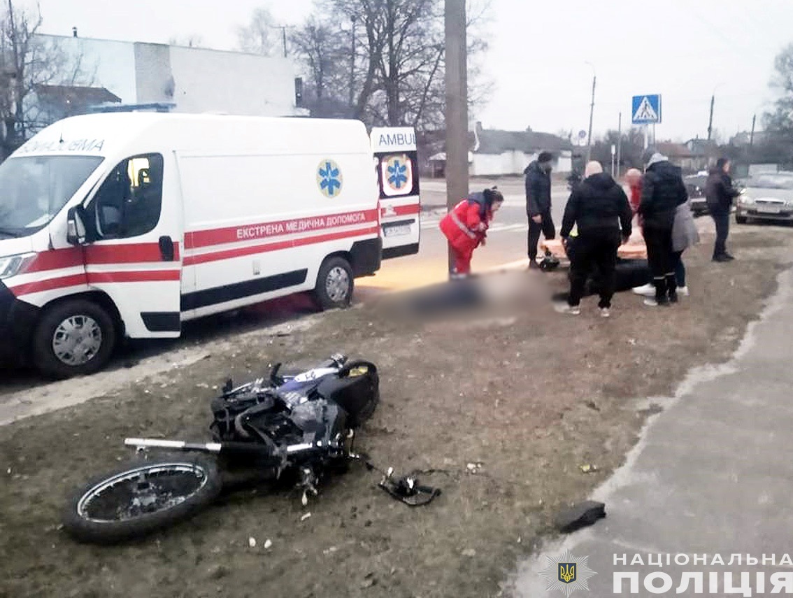 На місце ДТП виїжджали два автомобілі швидкої допомоги