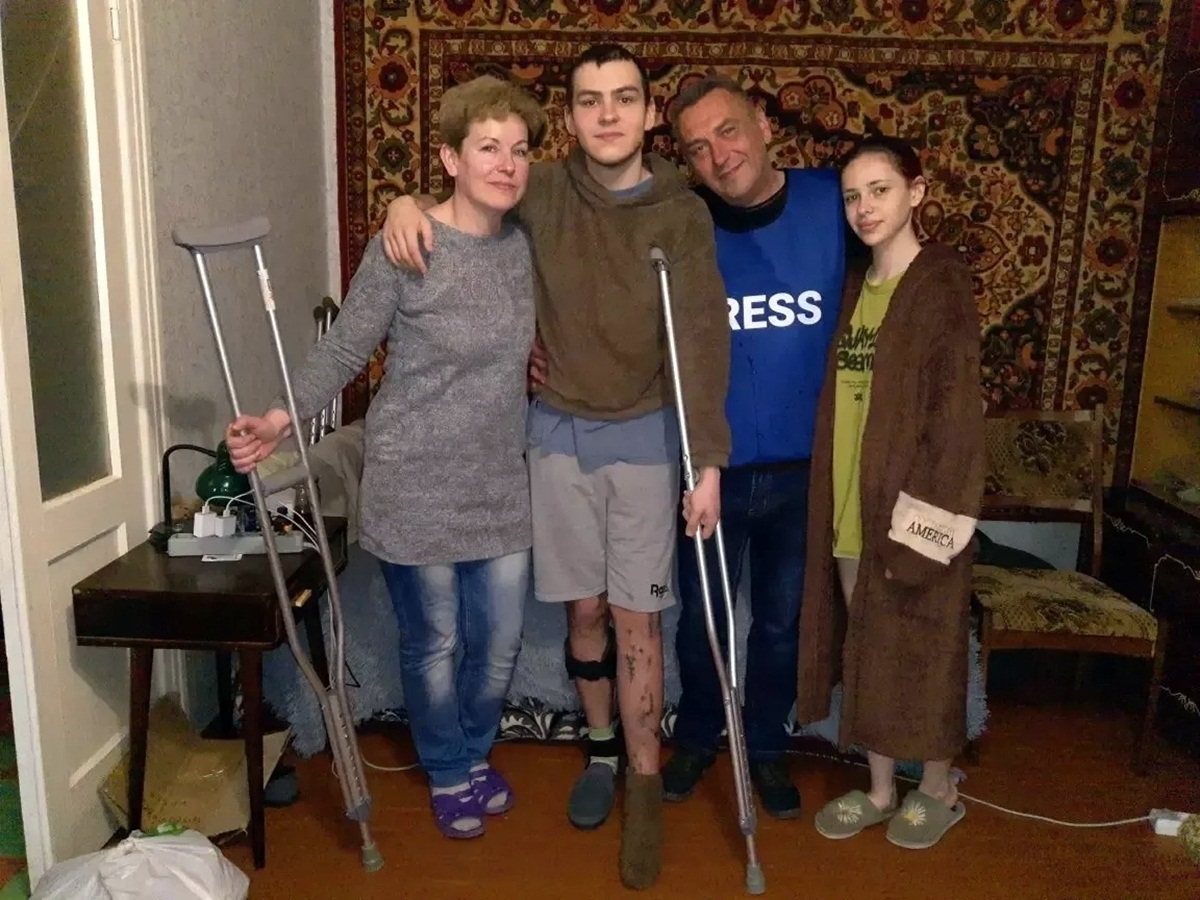 Разом