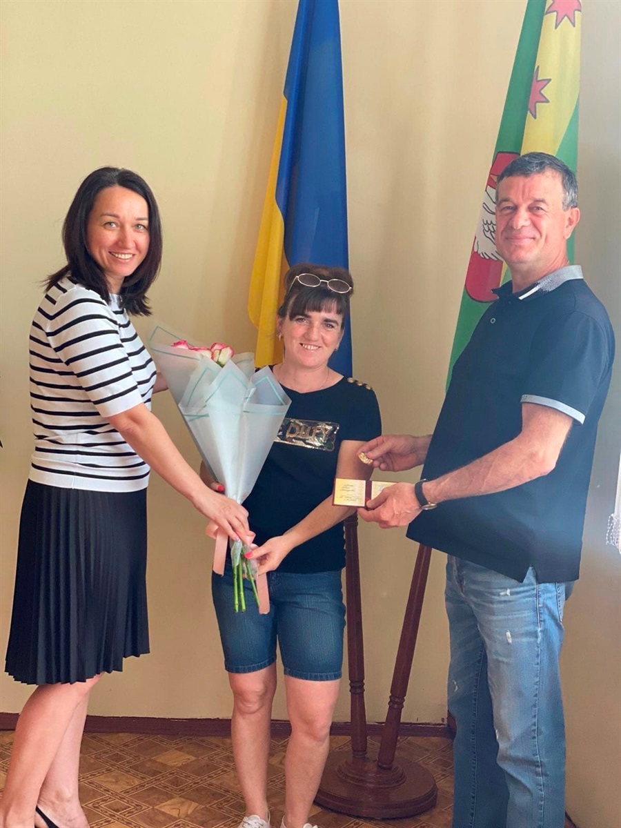 Вітання приймає Юлія Гусак