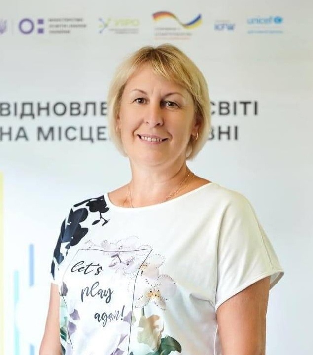 Людмила Гречуха - головний спеціаліст Відділу освіти Менської міської ради