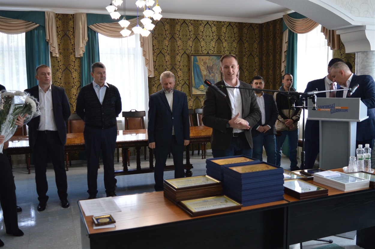Іван Ващенко підкреслив важливість стабільної роботи фабрики для економіки області