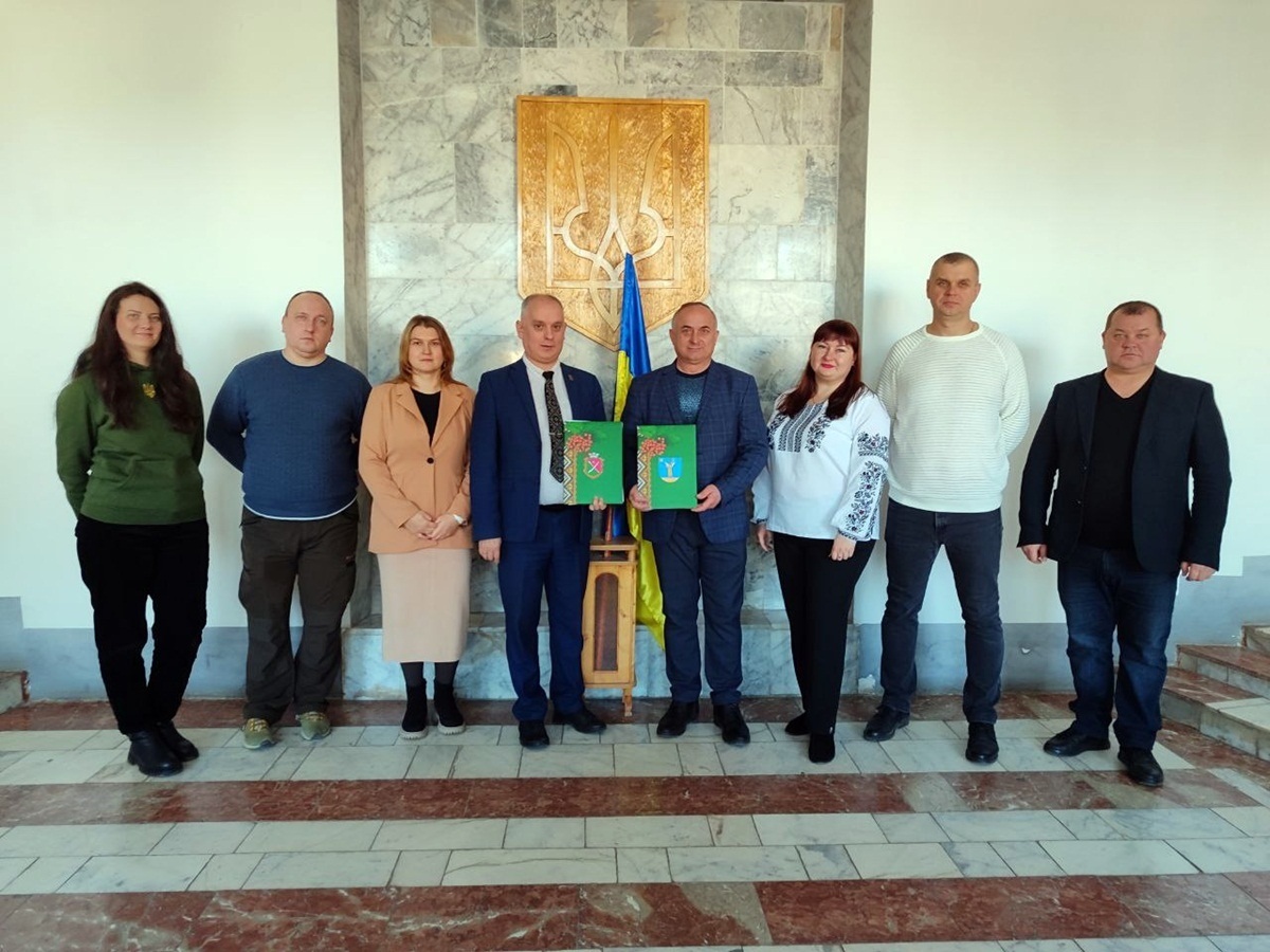 Меморандуму про співпрацю між Менською та Тлумацькою громадами підписано