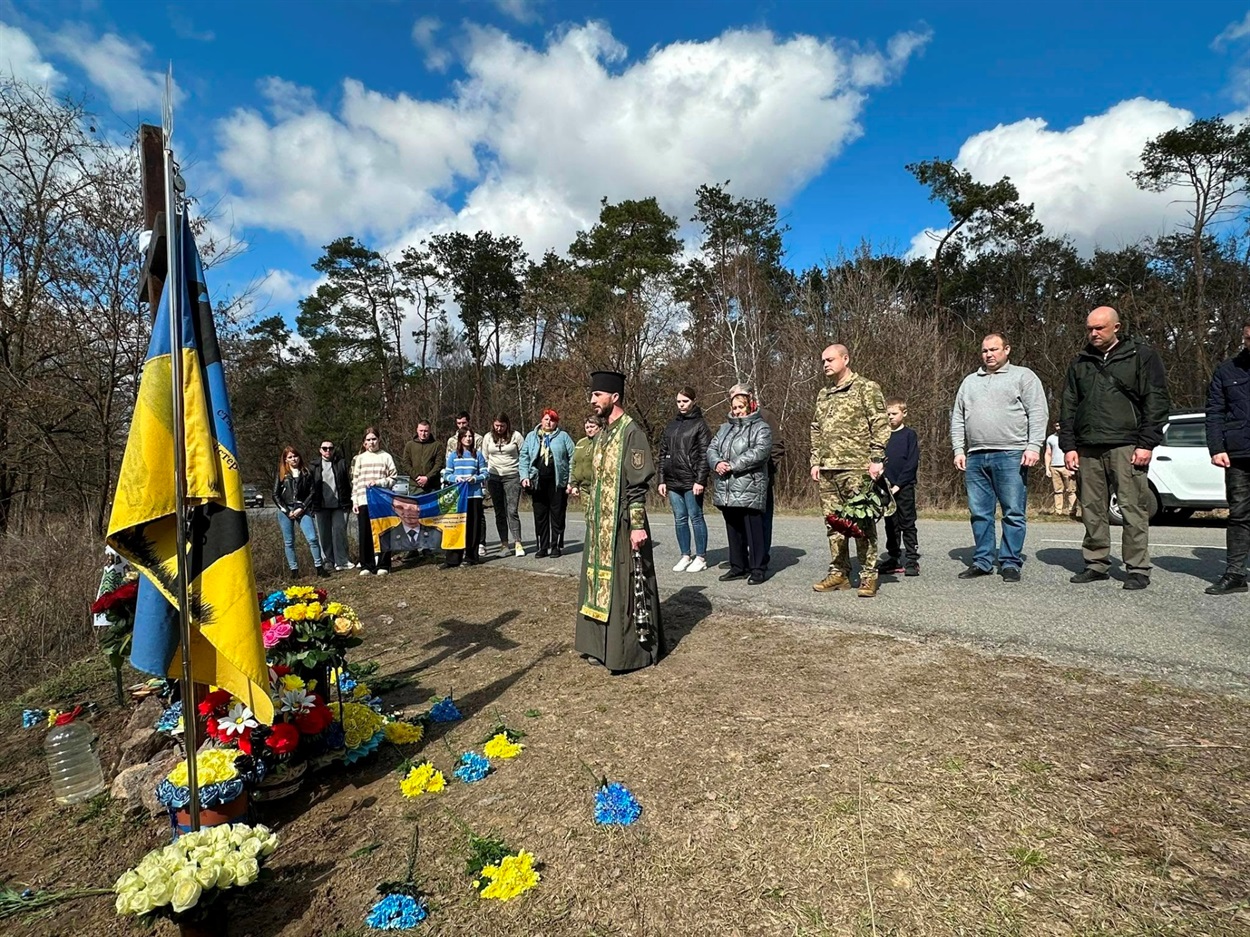 Панахида на місці загибелі семи прикордонників неподалік Чернігова
