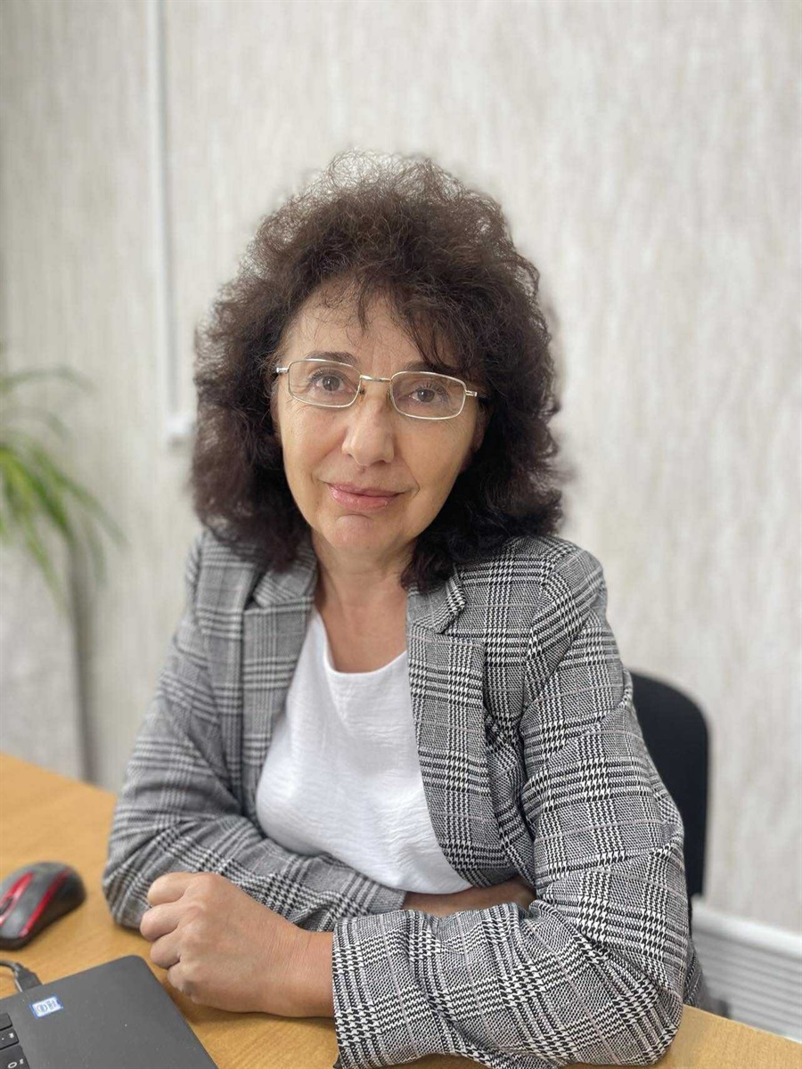 Лариса Остапенко