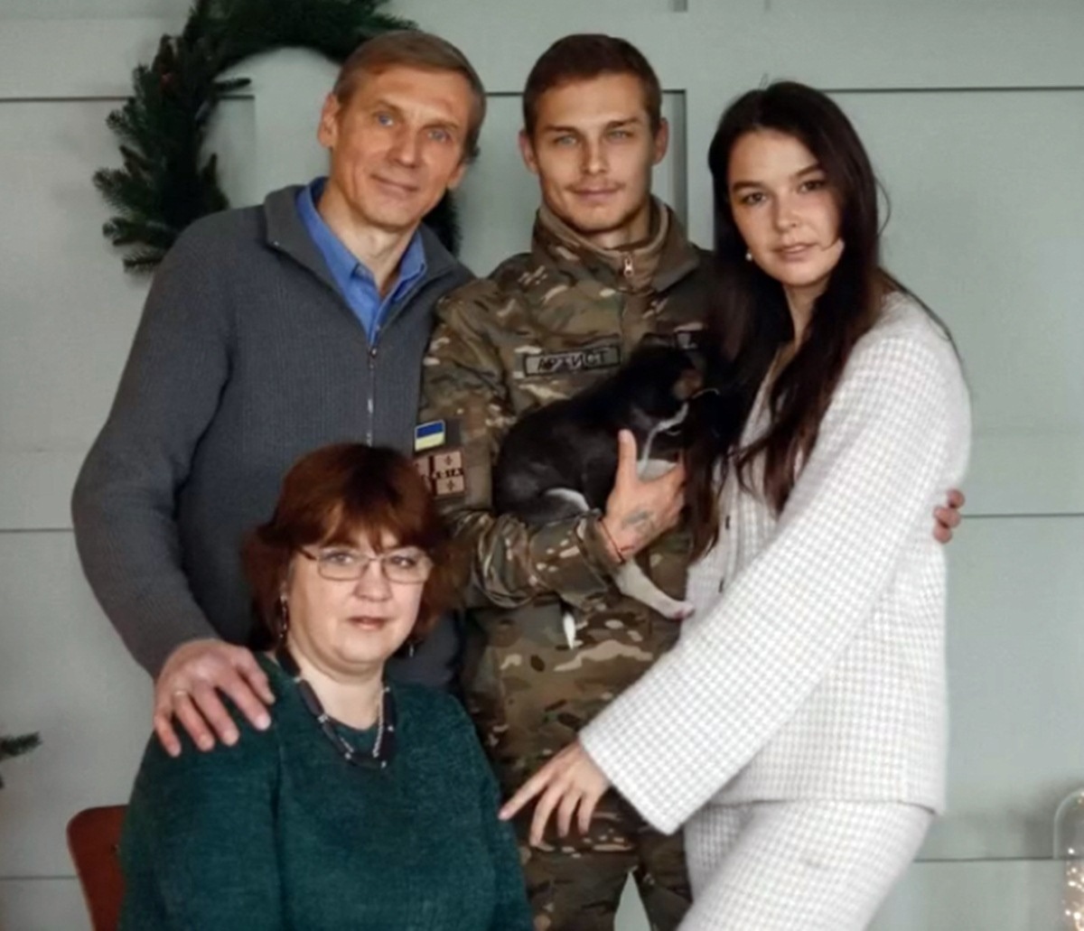 Олександр з родиною
