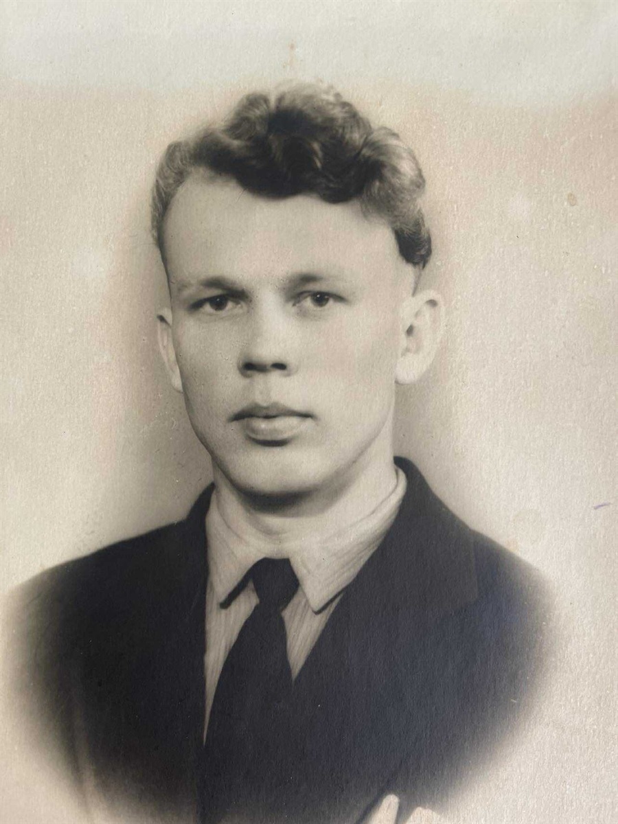 Павло Дуденко в молоді роки
