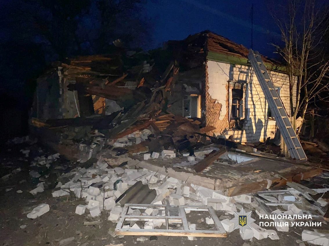 На Чернігівщині російський дрон забрав життя продавчині: за добу 34 обстріли та 60 вибухів