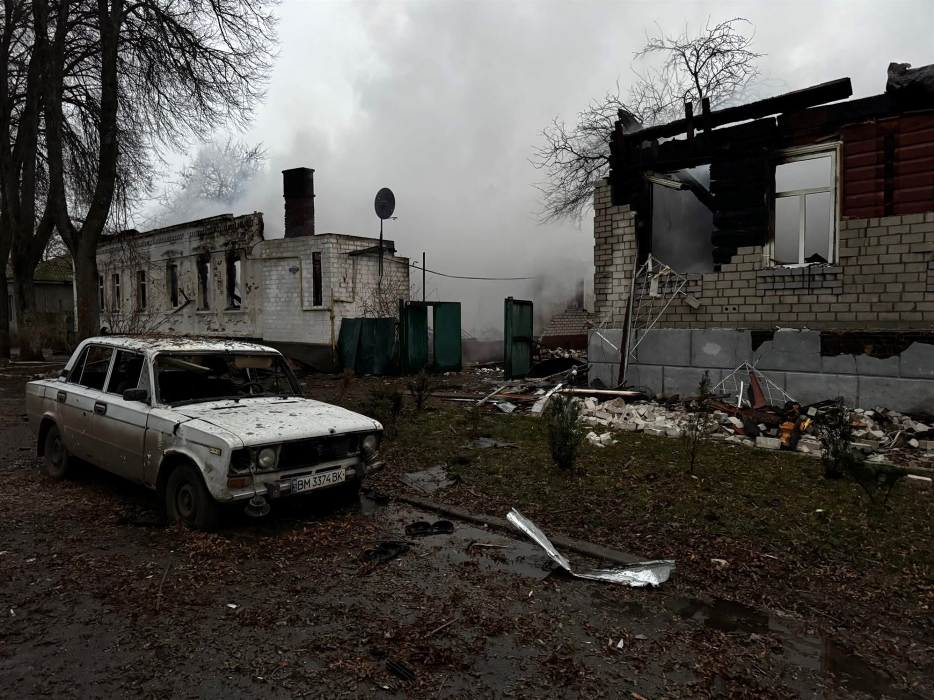 Ворог продовжує обстріли прикордоння Чернігівщини. Є загиблий і поранені.