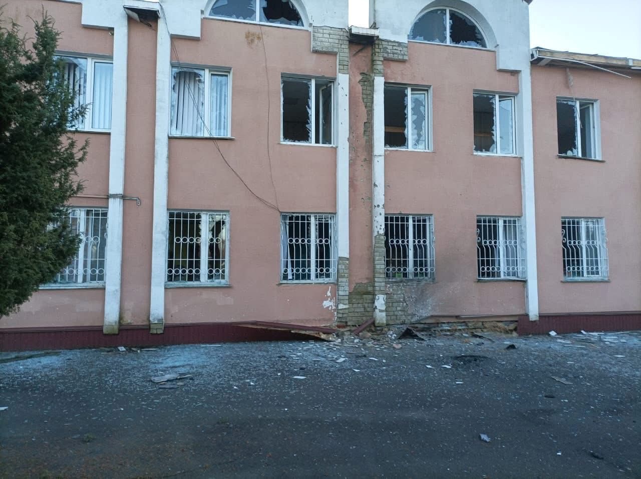 У Чернігівській області — нові атаки: постраждали семеро цивільних, пошкоджені будинки та установи