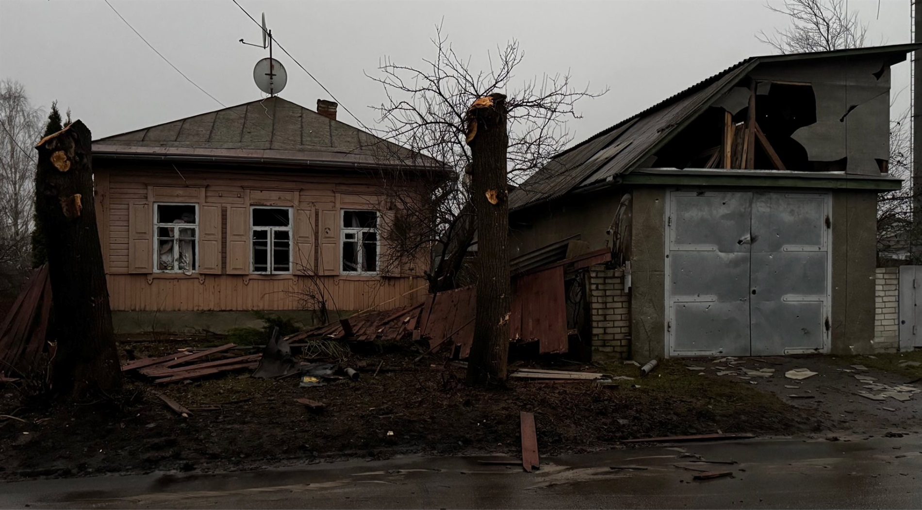 Удар «Геранів» по центру Новгорода-Сіверського: пошкоджені будинки, є постраждалий