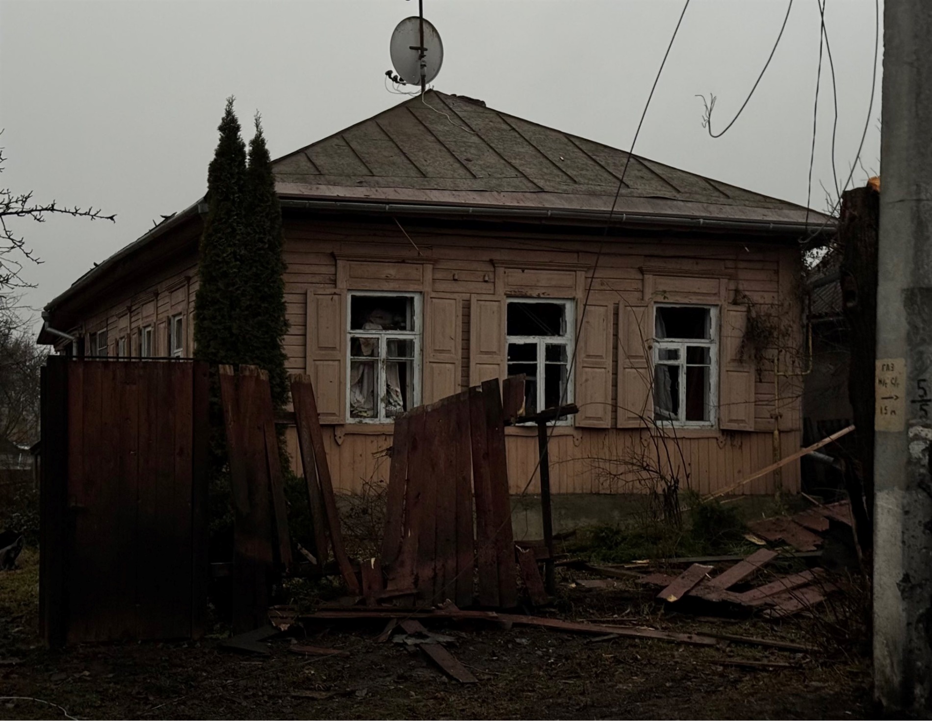 Удар «Геранів» по центру Новгорода-Сіверського: пошкоджені будинки, є постраждалий