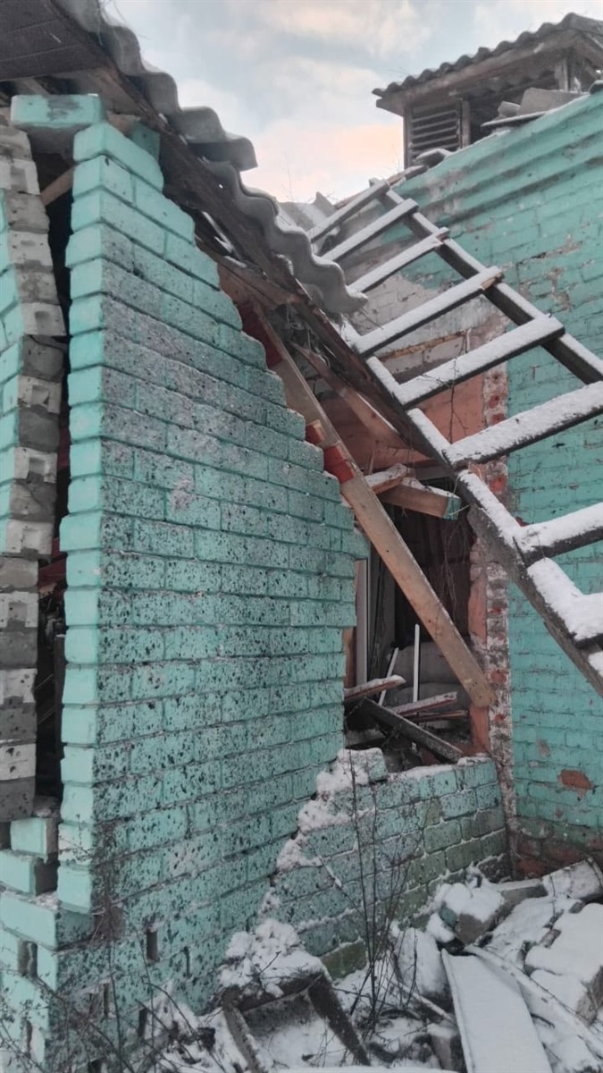 Ворожі дрони атакували Чернігівщину: пошкоджені старостат, енергооб’єкти та житлові будинки