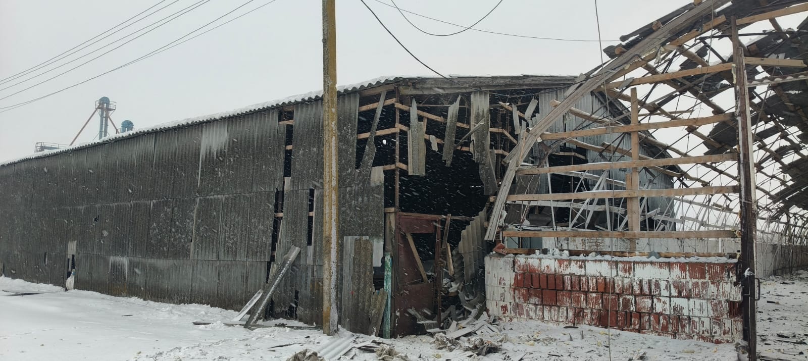 Яу у Мені шість дронів «Герань» атакували підприємство