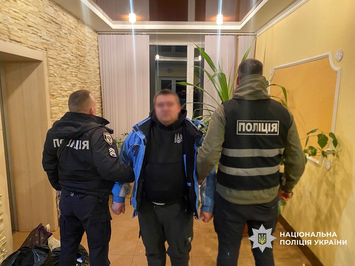 На Чернігівщині поліція перекрила два канали збуту наркотиків у межах спецоперації «Рубікон»