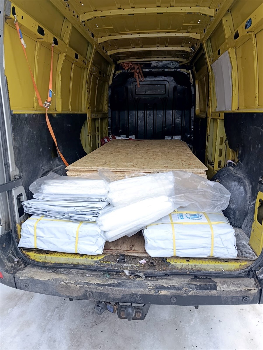 Після нічного обстрілу Мени громада згуртувалася для допомоги постраждалим
