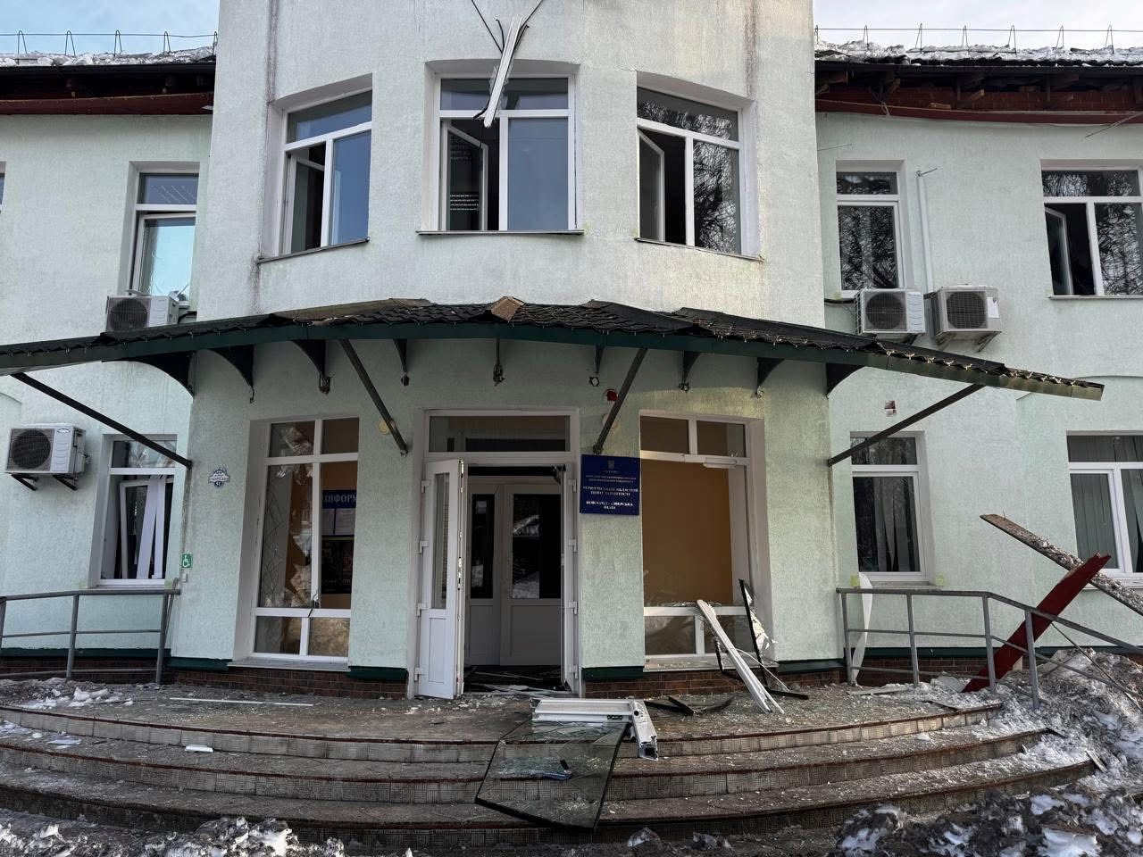 84 вибухи за добу: ворог масовано атакував Чернігівщину, під ударом — Чернігів