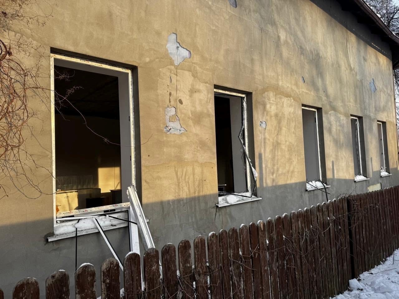 84 вибухи за добу: ворог масовано атакував Чернігівщину, під ударом — Чернігів