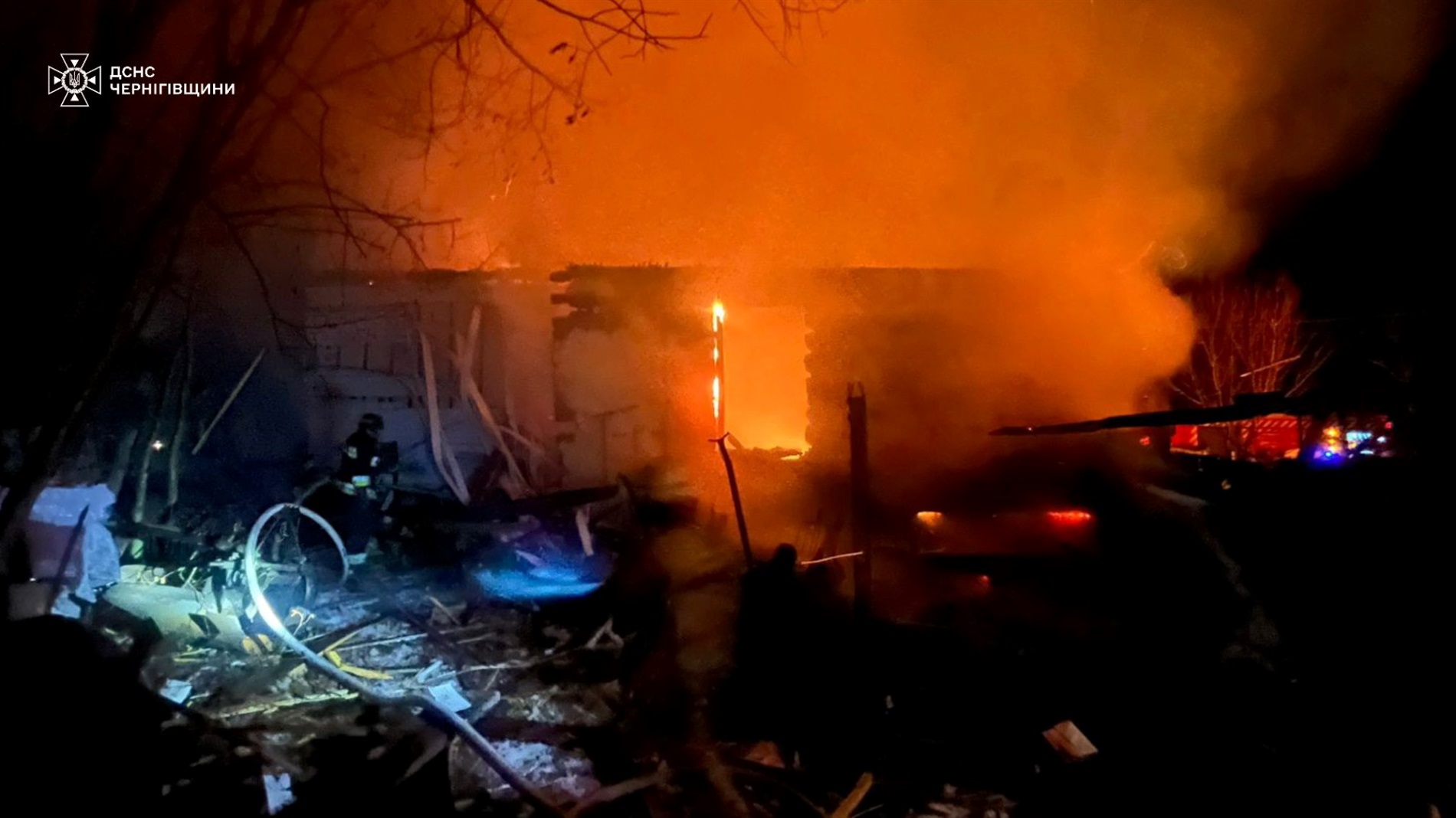 Нічна атака на Менщині: загинула 15-річна дівчина, її батьки поранені