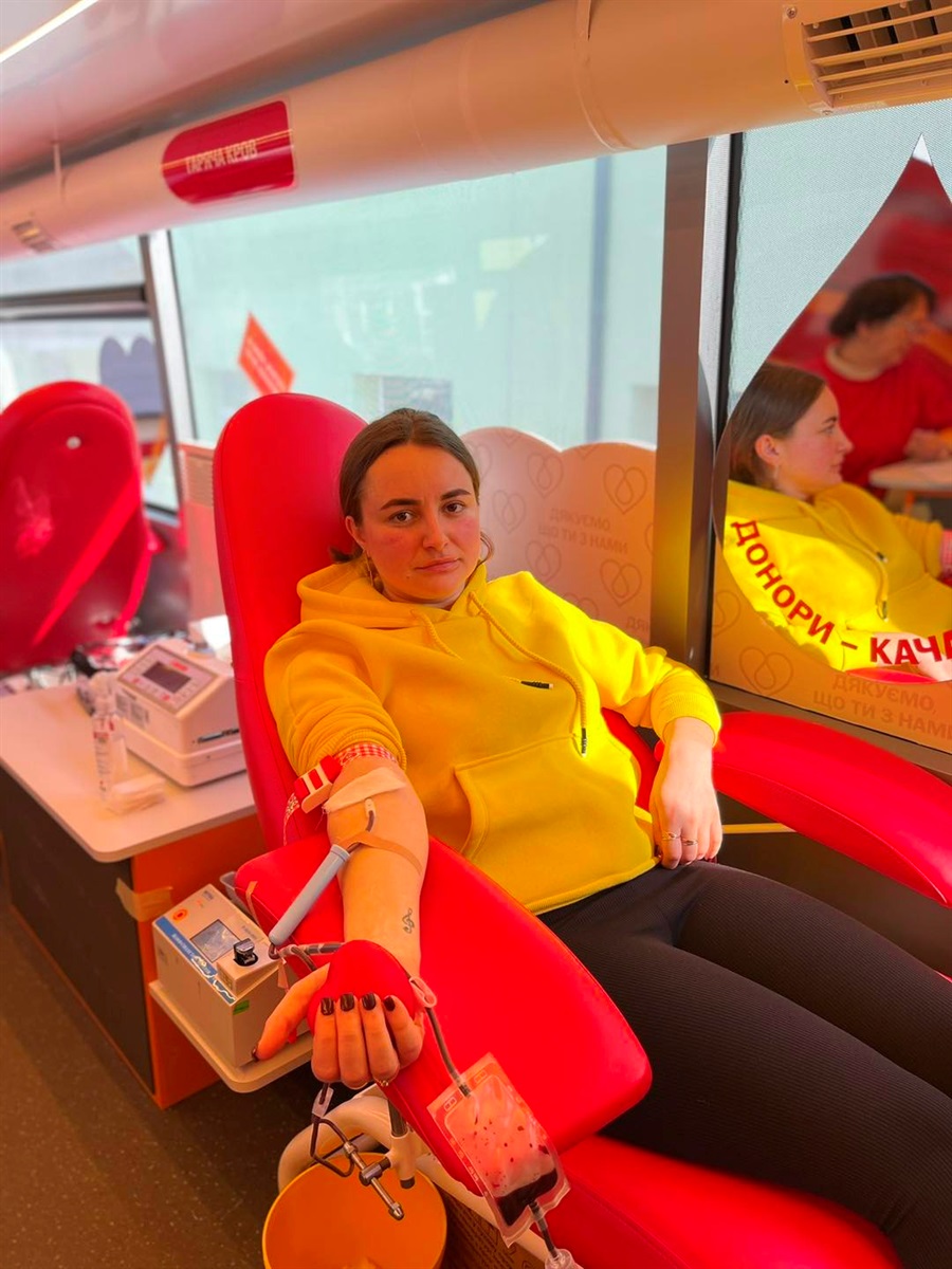 У Менській громаді 57 людей здали кров у мобільному донорському хабі «Теплокровні»