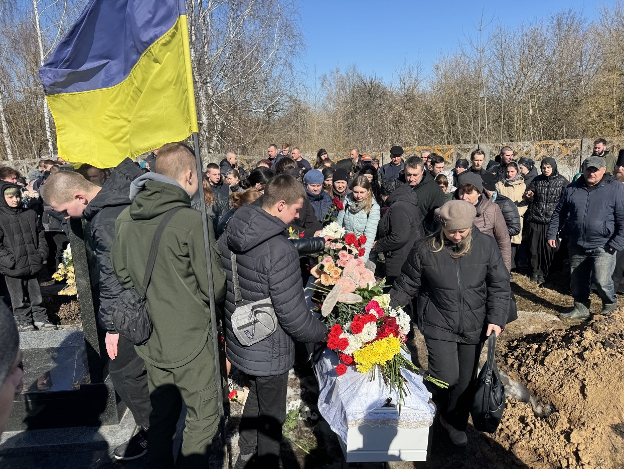 У Синявці попрощалися з Марією Наливайко, яка загинула через удар російського дрона