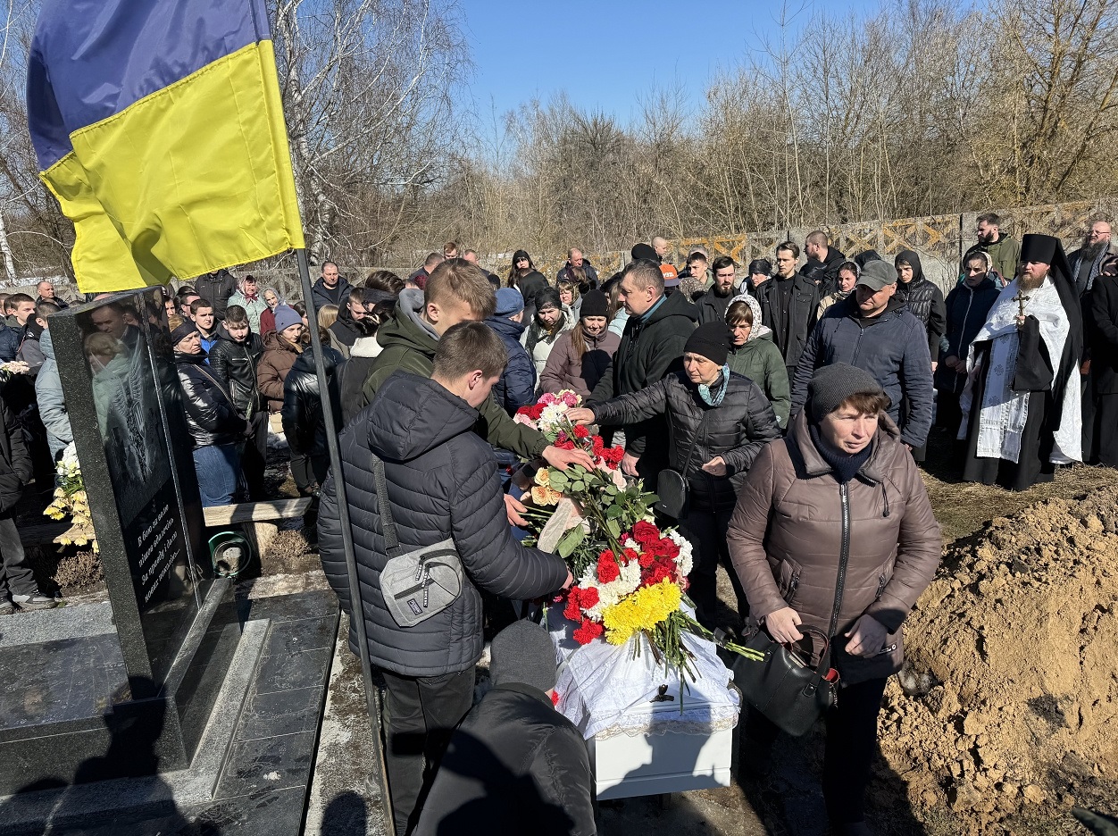У Синявці попрощалися з Марією Наливайко, яка загинула через удар російського дрона