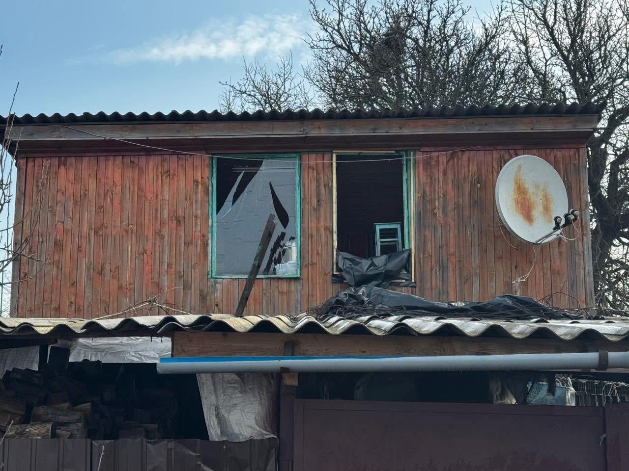 Атаки на Чернігівщині: загинула людина, вісім поранені, зруйновано універмаг у Новгороді-Сіверському