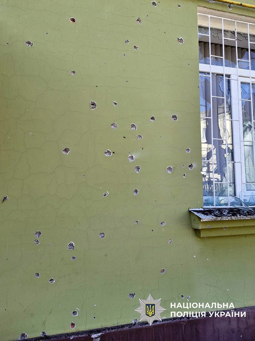 Атаки на Чернігівщині: загинула людина, вісім поранені, зруйновано універмаг у Новгороді-Сіверському