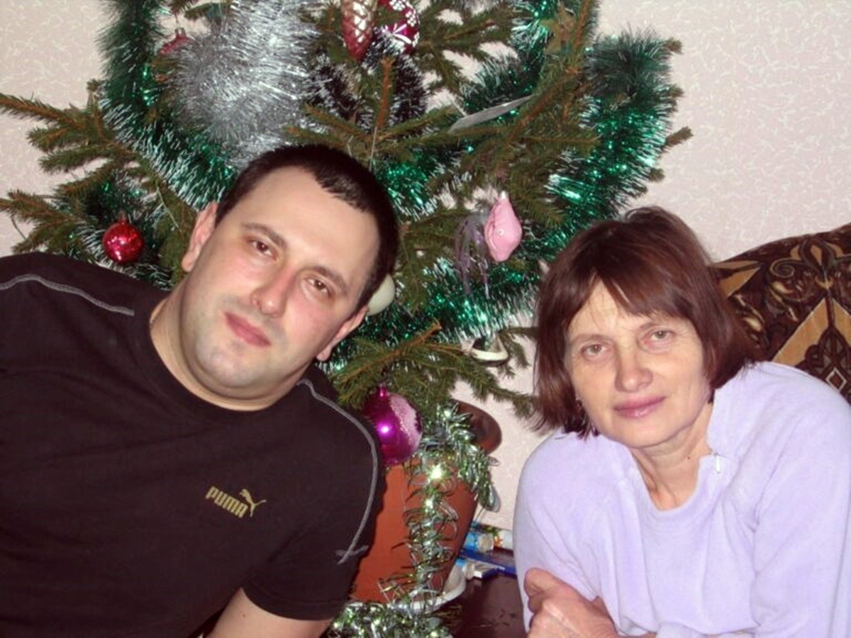 Разом з мамою