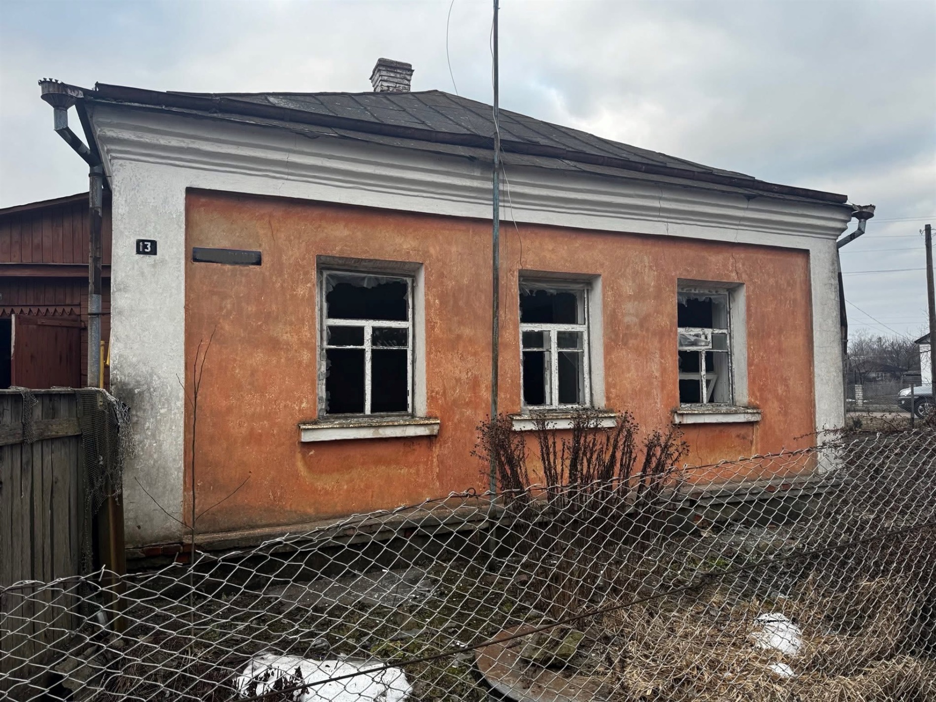 Чернігівщину знову атакували дрони: пожежа на підприємстві та десятки обстрілів