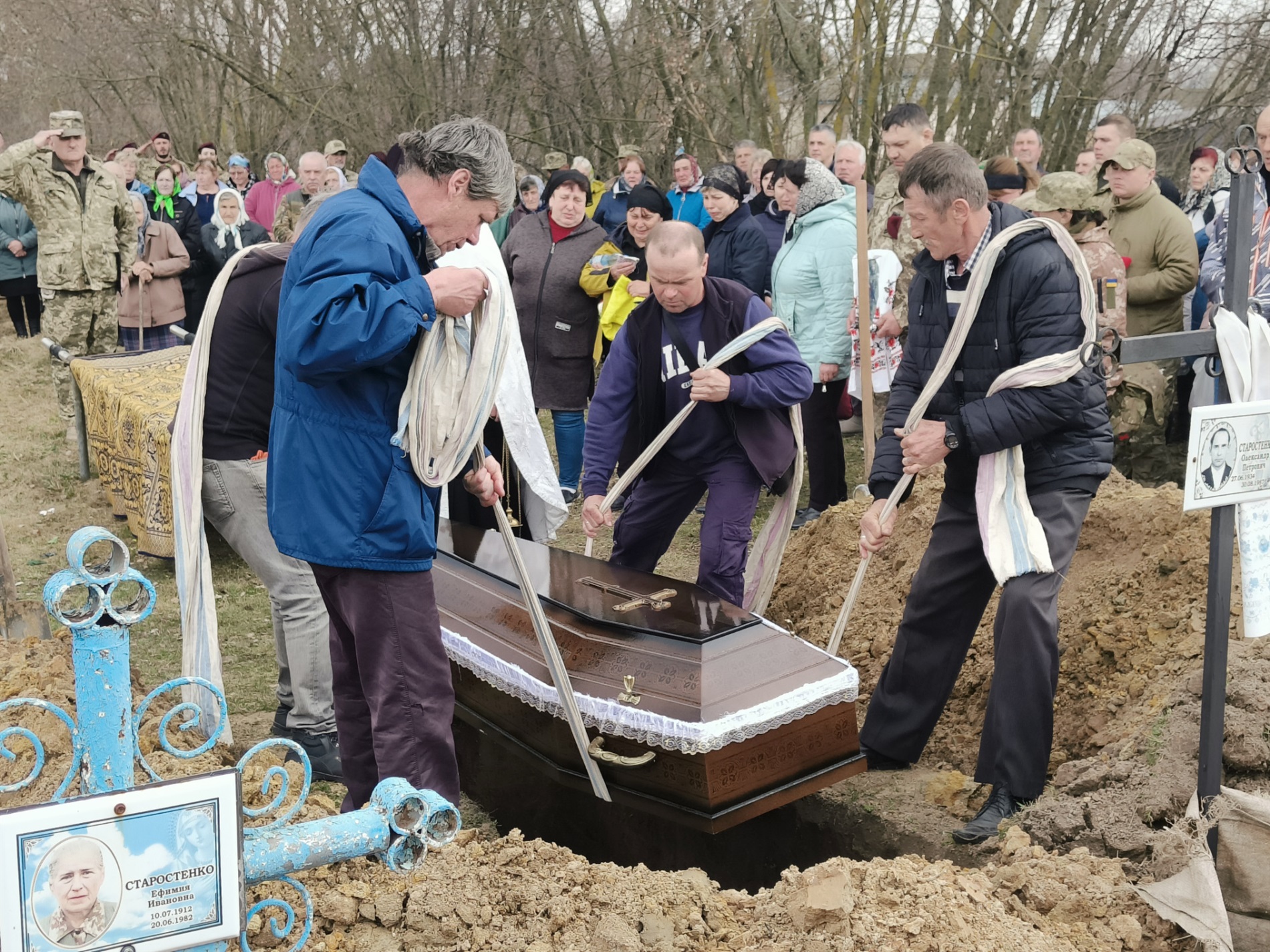 У Куковичах попрощалися з Героєм: загинув десантник Євгеній Калюжний