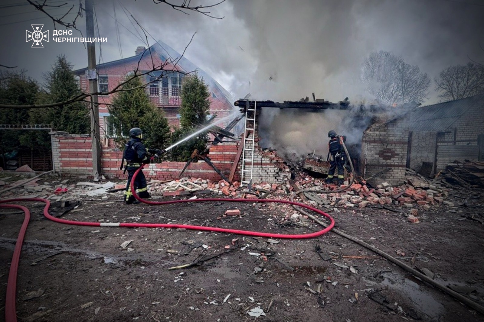 32 обстріли за добу: росіяни били по прикордонню Чернігівщини дронами