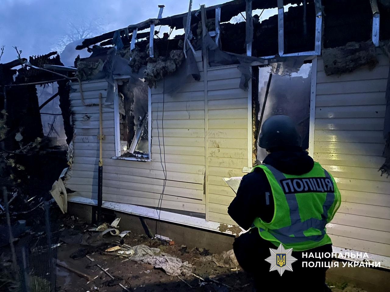 Масована атака БпЛА на Чернігів: загинув підліток, пошкоджено ліцей і житлові будинки