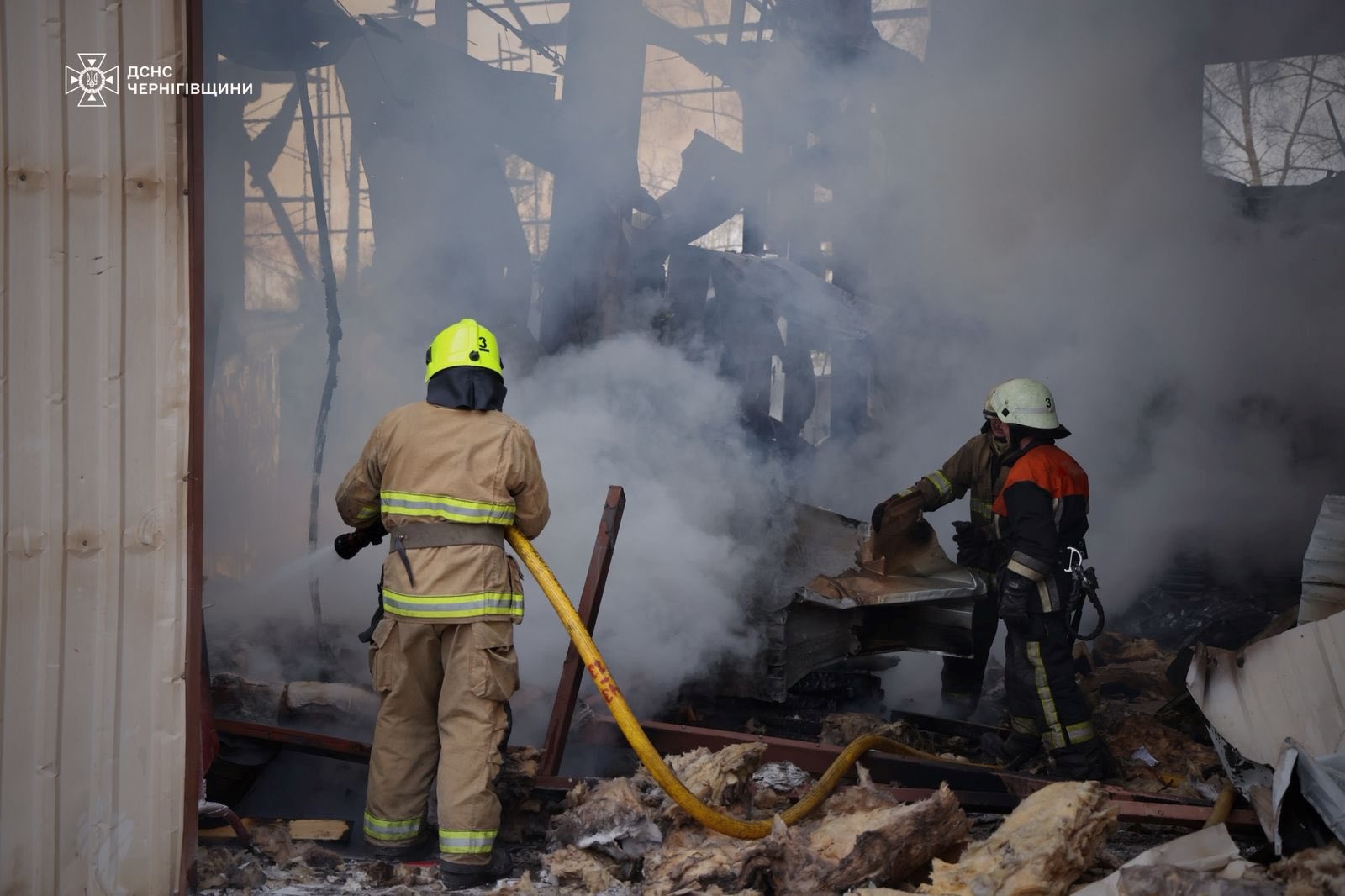 Масована атака дронів на Чернігівщину: пошкоджені будинки, храм і інфраструктура