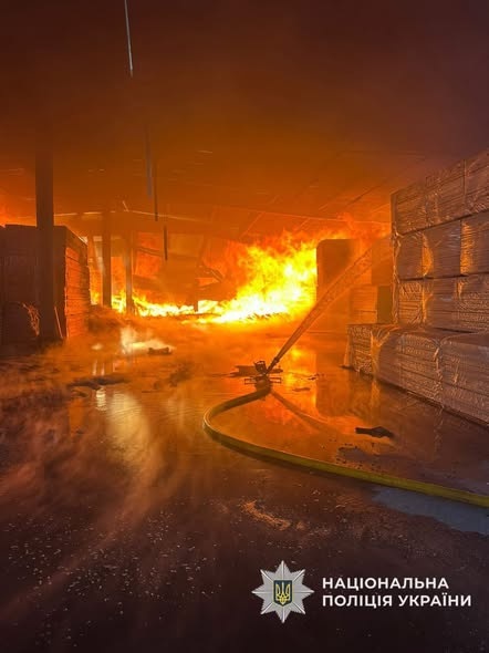 Обстріл Чернігівщини: поранені люди та пошкоджена інфраструктура