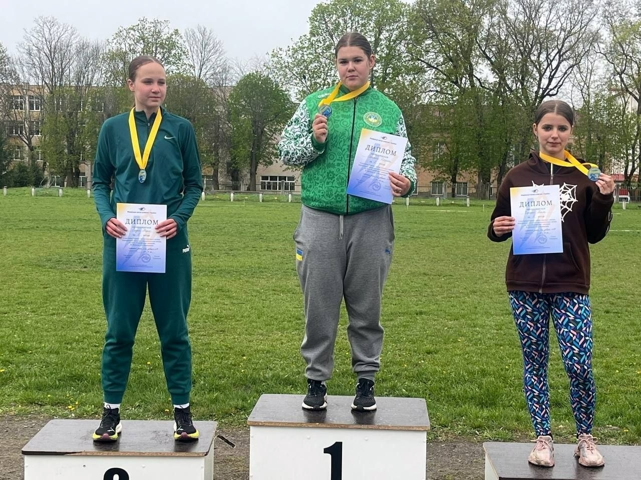 Менські легкоатлети здобули сім нагород на Кубку України з метань