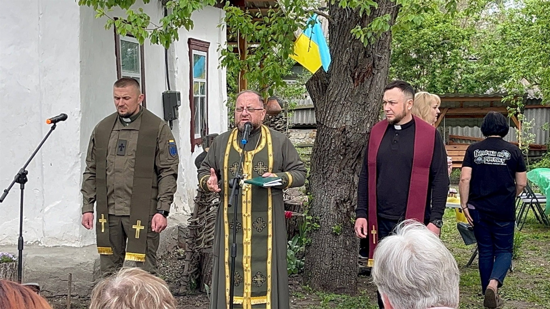 День підтримки й тепла: у Максаках зібрали матерів Героїв