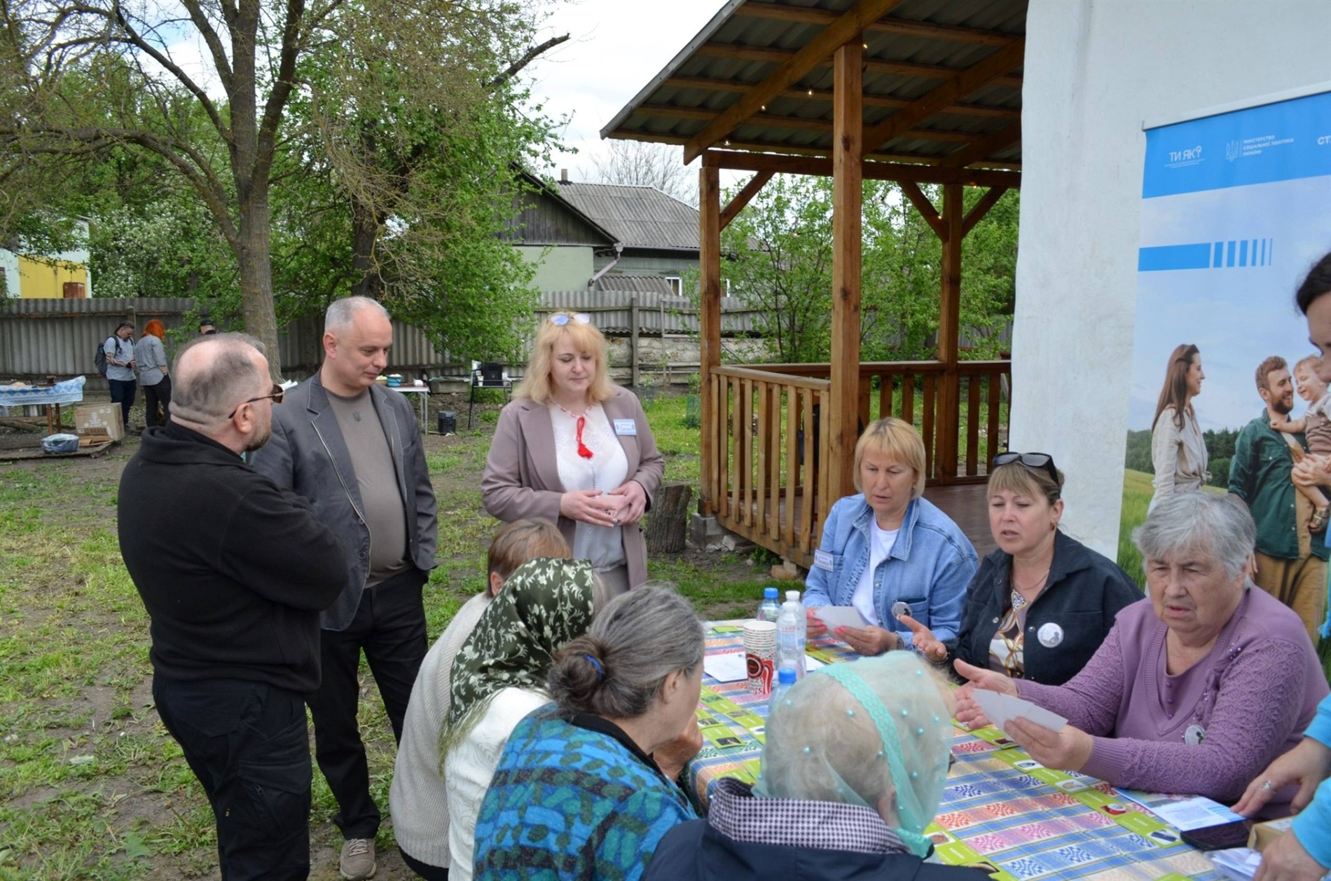 День підтримки й тепла: у Максаках зібрали матерів Героїв